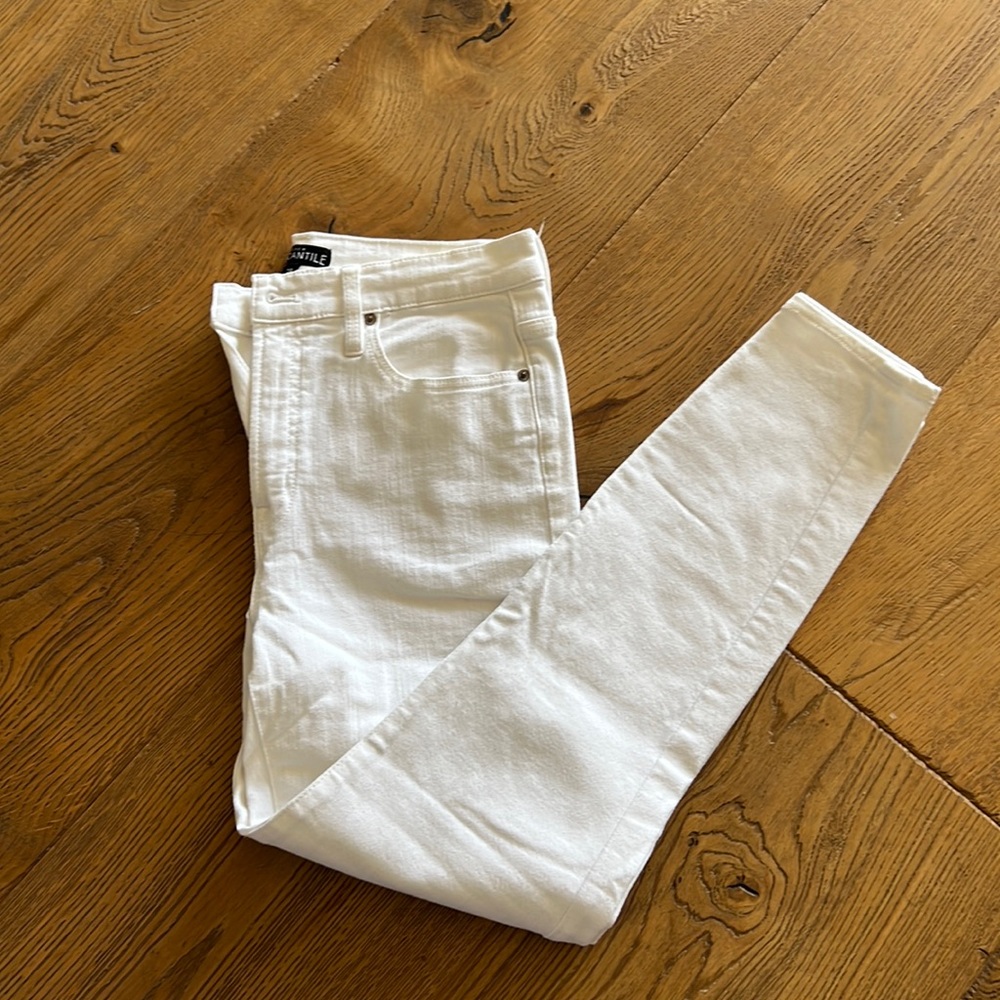 J.Crew Mercantile size 29 white denim jeans